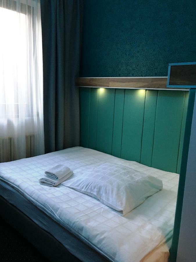 A&P Motel Миколов Екстериор снимка